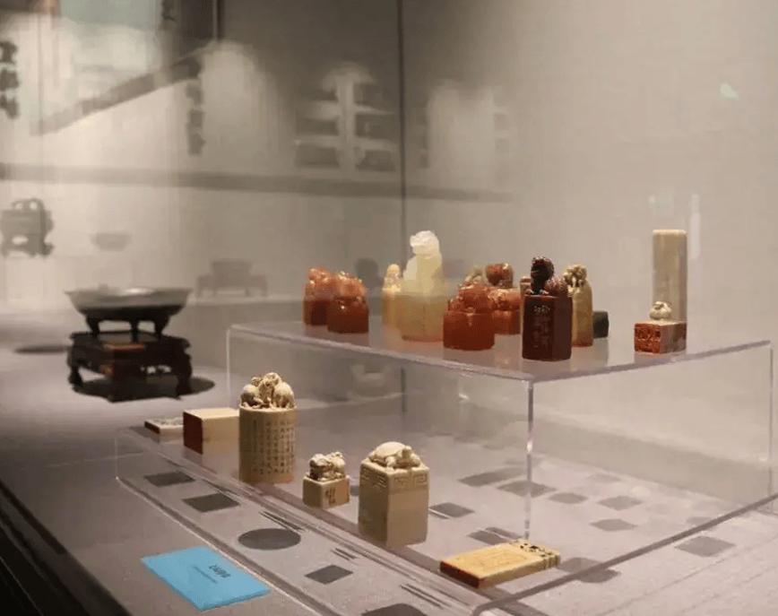 技巧_餐桌_用餐_装饰pg电子网站餐厅陈设(图5)